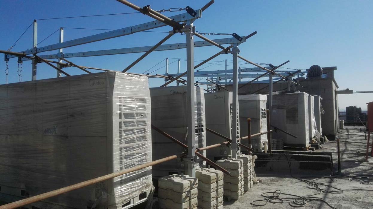 высокие консоли